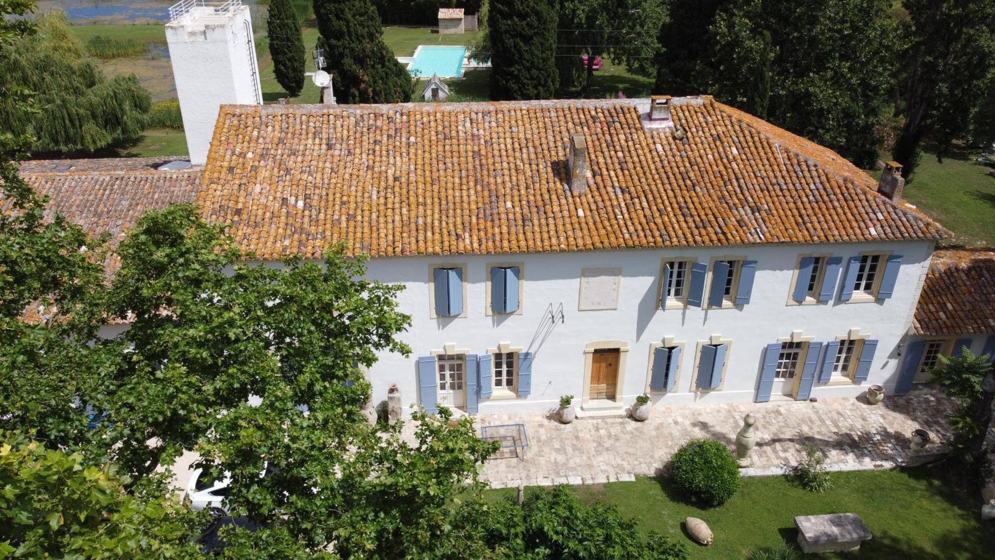 Mas Du Versadou, Dans Un Espace Naturel Protege, Piscine Couverte Chauffee Toute L'Annee, Spa Et Salle De Jeux Saint-Gilles  Exterior photo