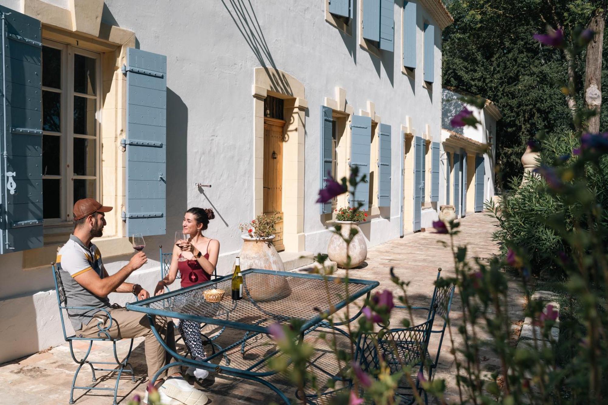 Mas Du Versadou, Dans Un Espace Naturel Protege, Piscine Couverte Chauffee Toute L'Annee, Spa Et Salle De Jeux Saint-Gilles  Exterior photo